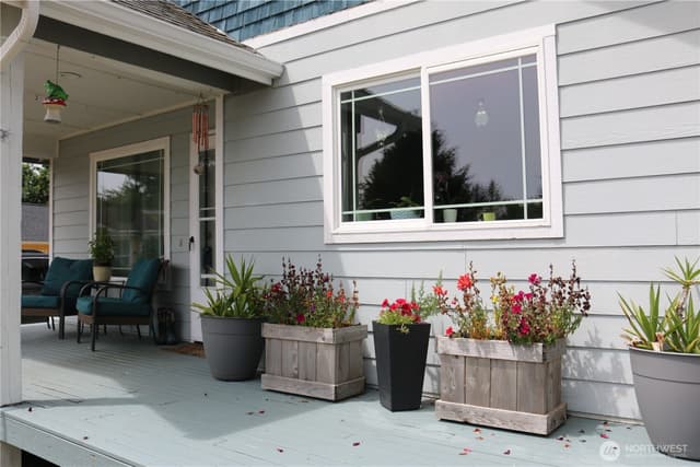 Property photo for 858 Willow Court SW, Ocean Shores photo 3
