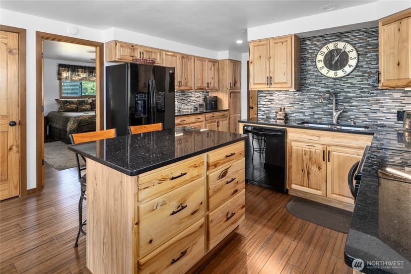 Property photo for 741 McDonald Road, Cle Elum photo 11