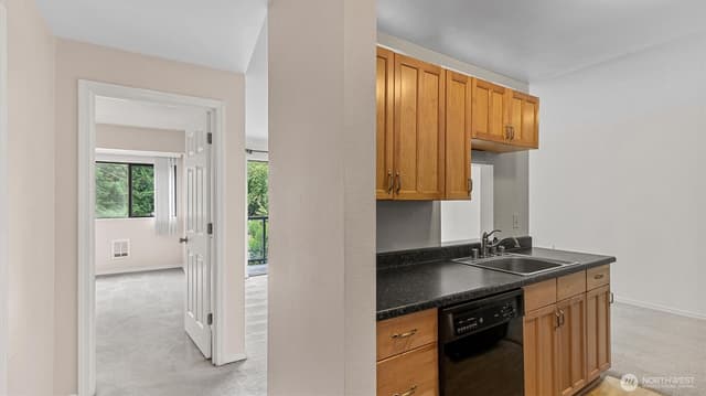 Property photo for 19428 Aurora Avenue N #332, Shoreline photo 5
