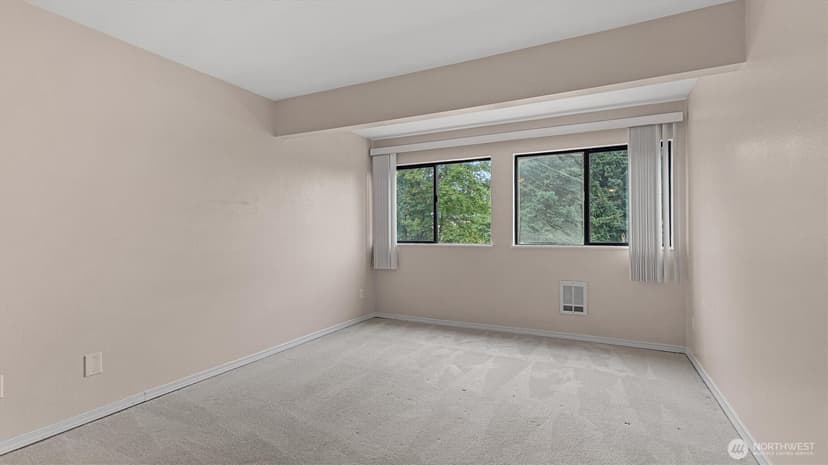 Property photo for 19428 Aurora Avenue N #332, Shoreline photo 15