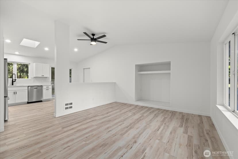 Property photo for 7921 Blakely Avenue, Clinton photo 6