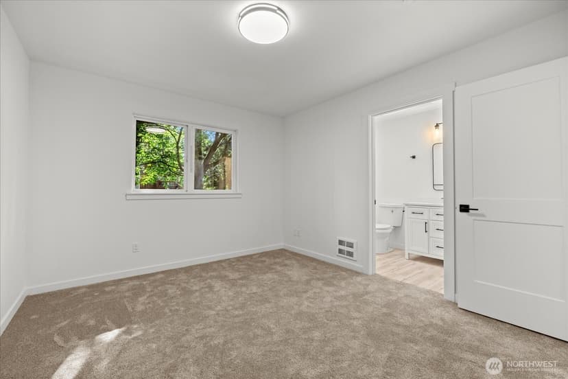 Property photo for 7921 Blakely Avenue, Clinton photo 22