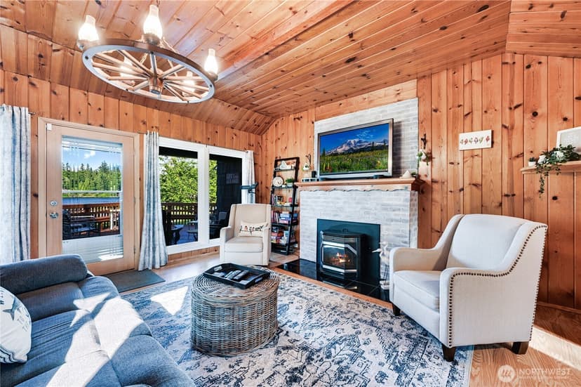 Property photo for 4725 Lerch Road, Snohomish photo 10