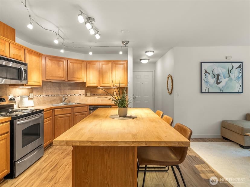 Property photo for 13511 97th Avenue E #304, Puyallup photo 8