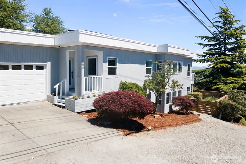 Property photo for 600 SW Cloverdale Street, Seattle