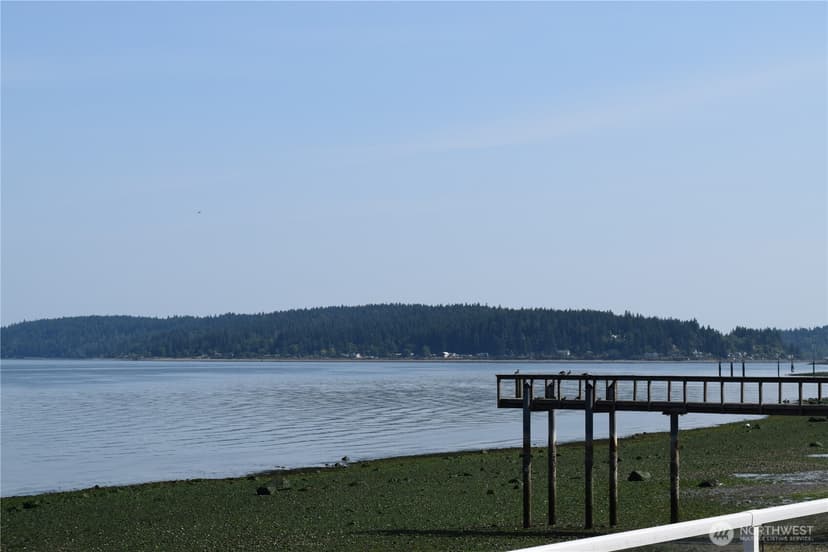 Property photo for 3538 Beach Drive E, Port Orchard photo 26