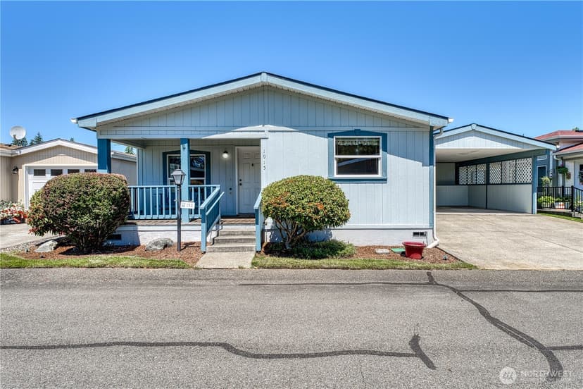 Property photo for 1915 140th Street E #193, Tacoma photo 2