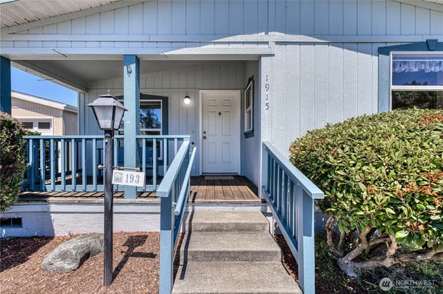 Property photo for 1915 140th Street E #193, Tacoma photo 4