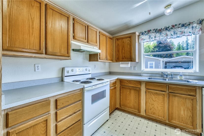Property photo for 1915 140th Street E #193, Tacoma photo 12