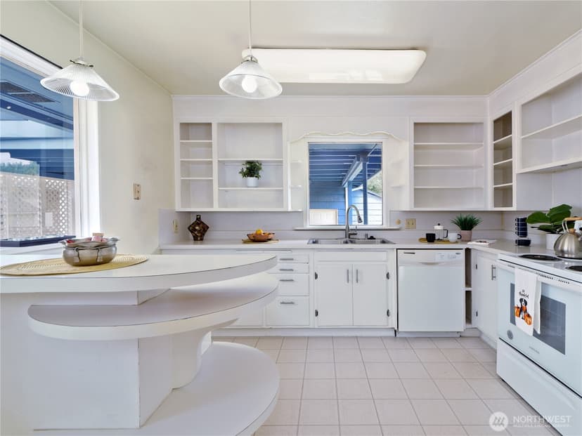 Property photo for 30 SE Bush Street, Issaquah photo 12