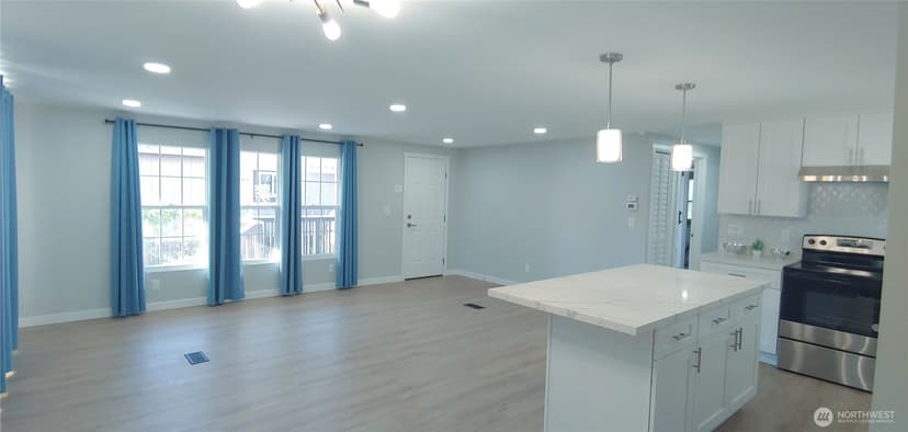 Property photo for 5900 64th Street NE #6, Marysville photo 9