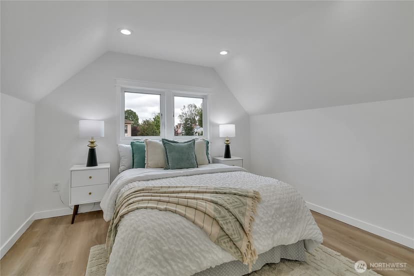 Property photo for 1215 N 10Th Street, Tacoma photo 16