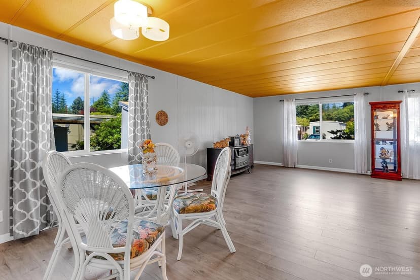 Property photo for 11622 Silver Lake Road #54, Everett photo 9