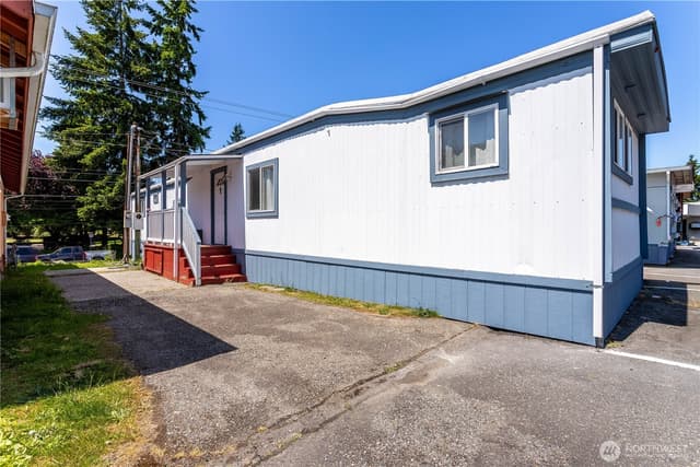 Property photo for 5920 200th Street SW #37, Lynnwood photo 2