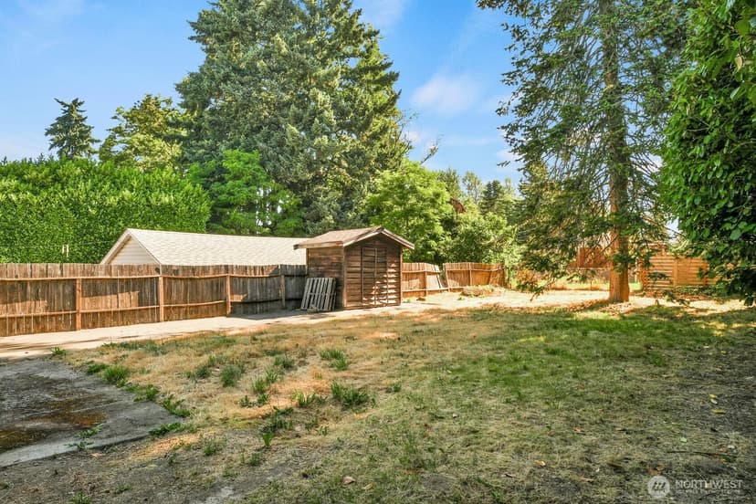 Property photo for 13040 7th Avenue S, Burien photo 13