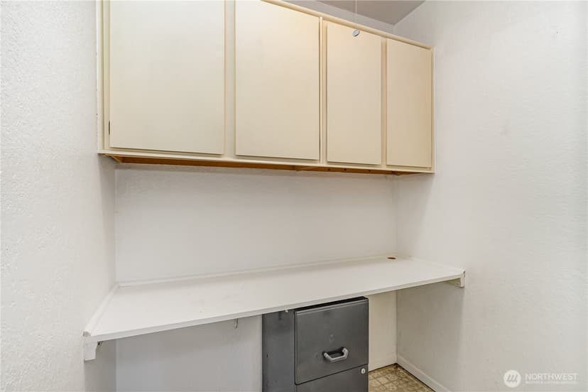Property photo for 4210 Factoria Boulevard SE #A1, Bellevue photo 12
