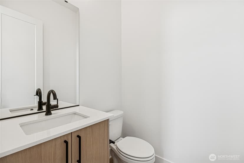 Property photo for 18805 99th Court NE #E, Bothell photo 19