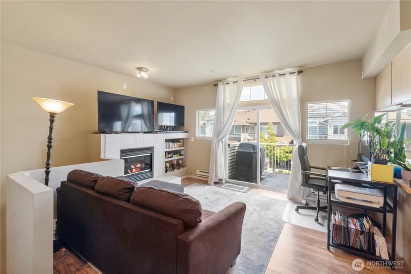 Property photo for 6137 Hazel Loop SE #D, Auburn photo 7