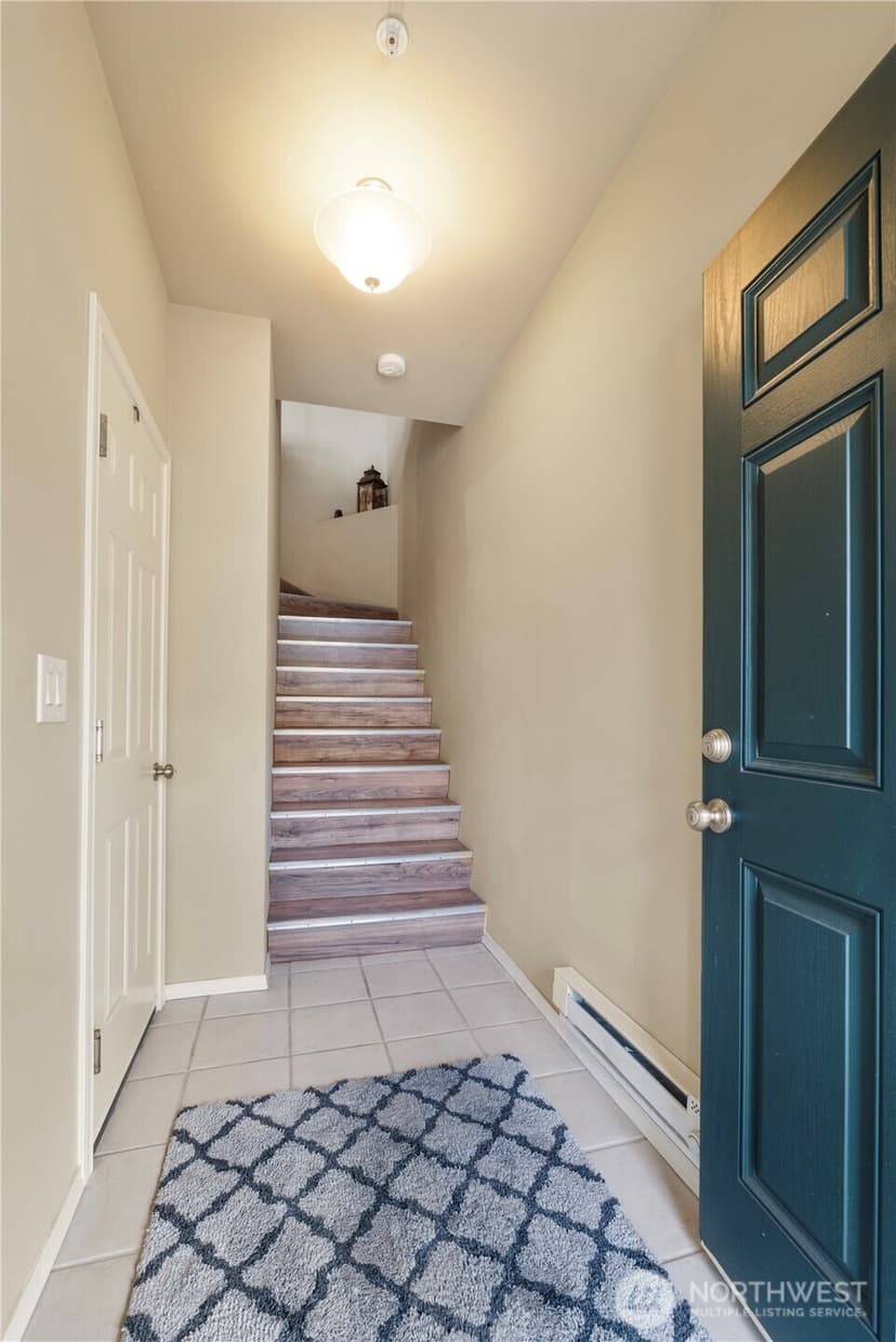 Property photo for 6137 Hazel Loop SE #D, Auburn photo 4