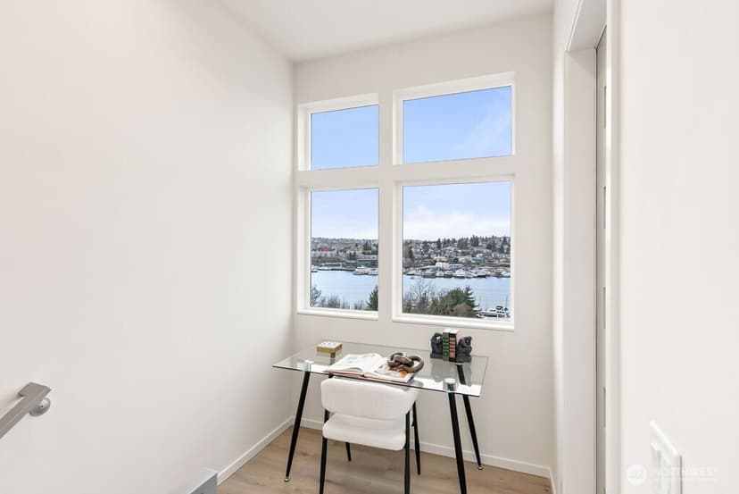 Property photo for 2925 Franklin Avenue E #A, Seattle photo 12