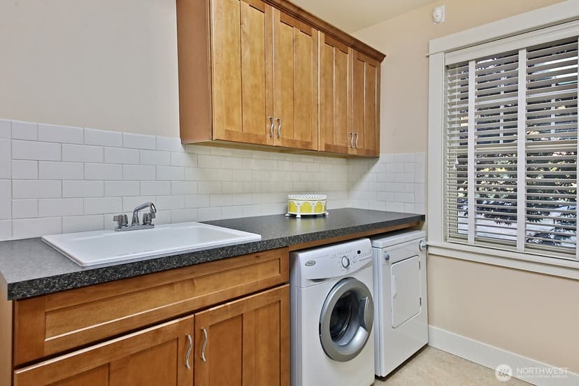 Property photo for 8238 Maritime Drive, Clinton photo 25