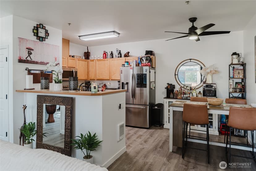 Property photo for 18527 101st Avenue Ct E #313, Puyallup photo 6