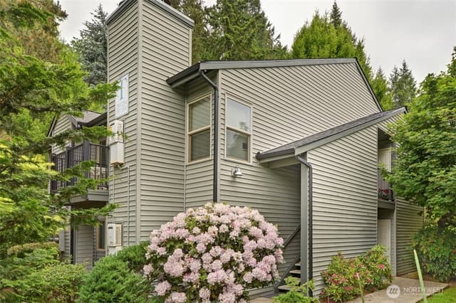 Property photo for 9805 Avondale Road NE #T254, Redmond
