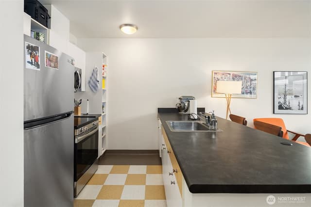 Property photo for 1610 Belmont Avenue #314, Seattle photo 5