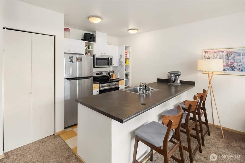 Property photo for 1610 Belmont Avenue #314, Seattle photo 8