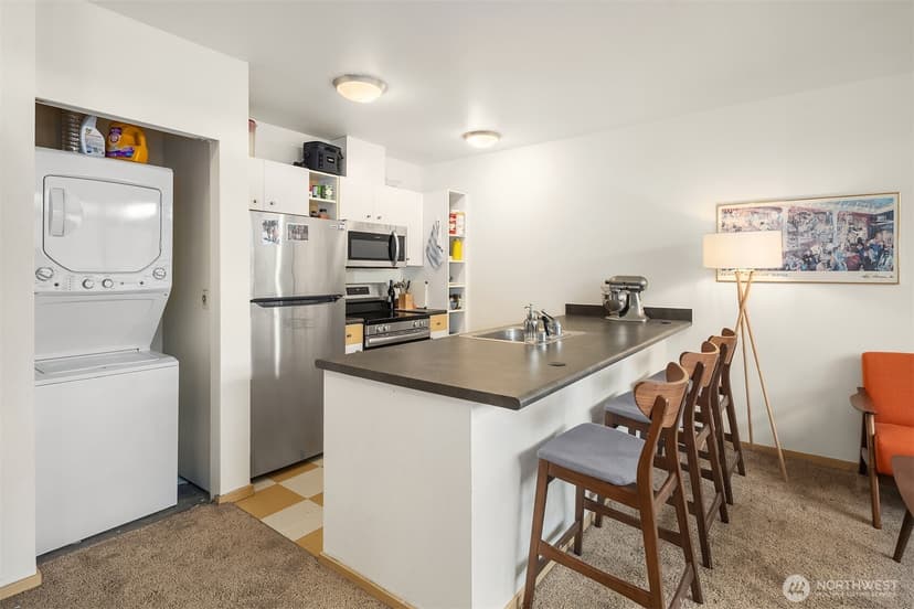 Property photo for 1610 Belmont Avenue #314, Seattle photo 6