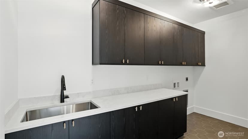 Property photo for 1118 N 34th Street, Renton photo 28
