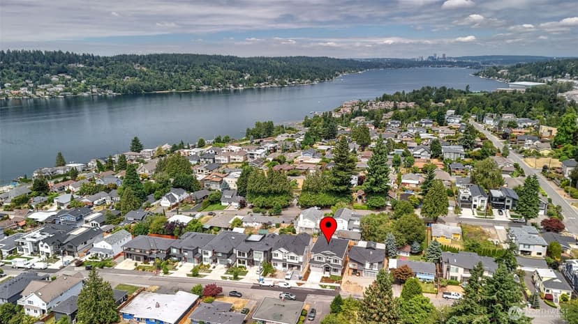 Property photo for 1118 N 34th Street, Renton photo 2