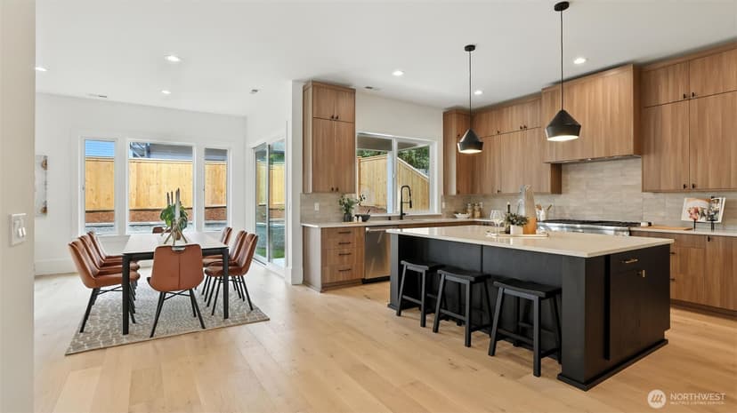 Property photo for 1118 N 34th Street, Renton photo 7