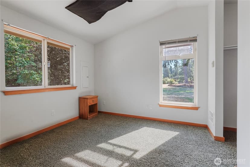 Property photo for 11523 Clover Crest Drive SW, Lakewood photo 36