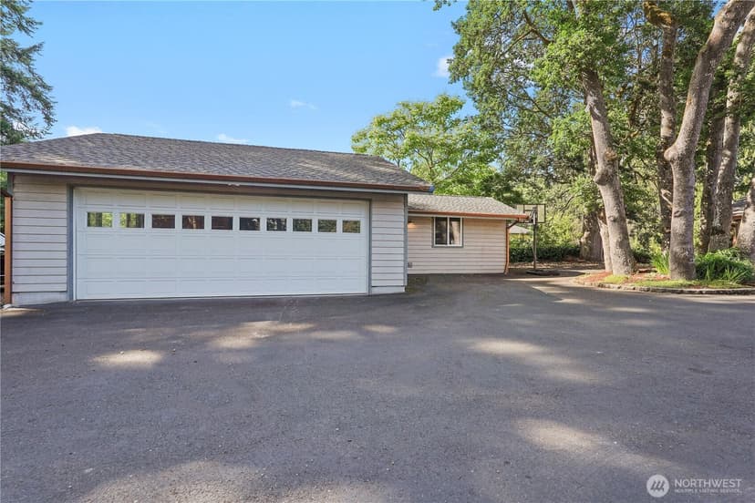 Property photo for 11523 Clover Crest Drive SW, Lakewood photo 5