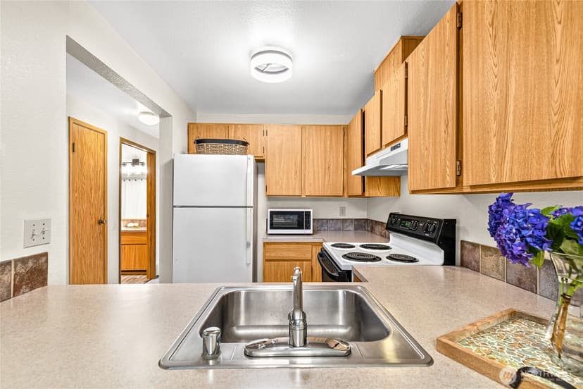 Property photo for 17521 118th Avenue SE #A-4, Renton photo 13