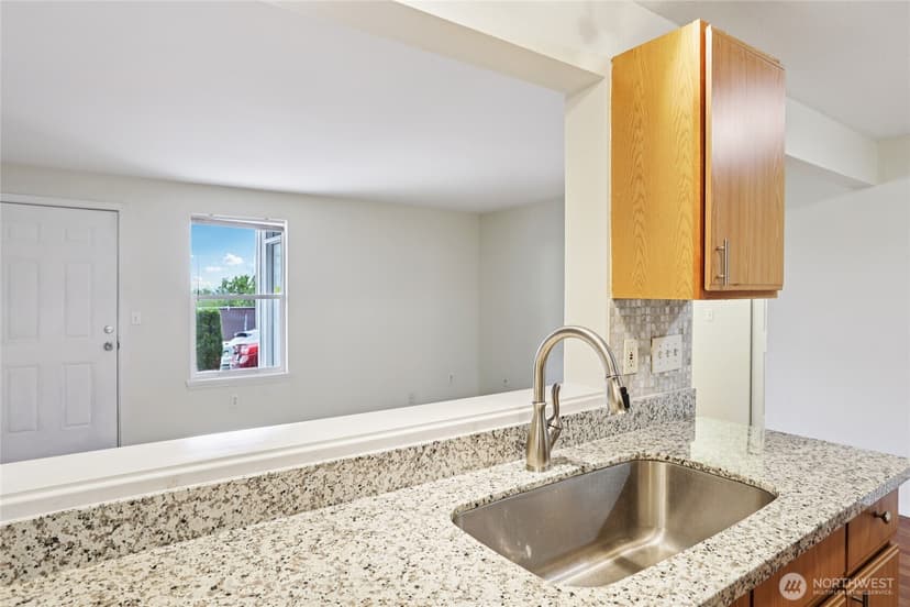 Property photo for 1919 S I Street #5, Tacoma photo 9