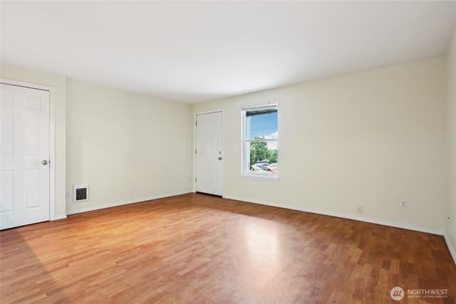 Property photo for 1919 S I Street #5, Tacoma photo 5