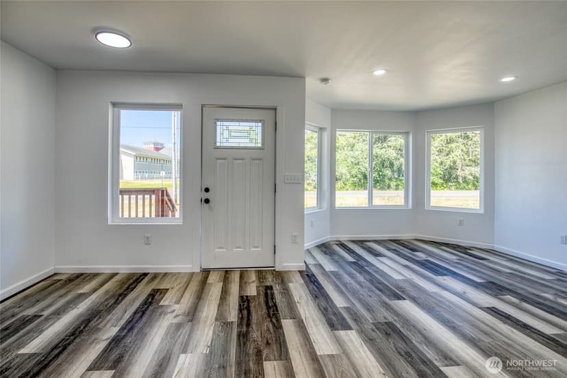 Property photo for 345 Mount Olympus Avenue SE, Ocean Shores photo 3