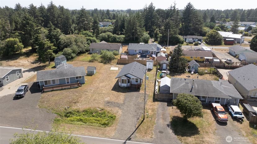 Property photo for 345 Mount Olympus Avenue SE, Ocean Shores photo 20