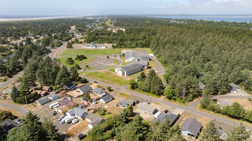 Property photo for 345 Mount Olympus Avenue SE, Ocean Shores photo 22