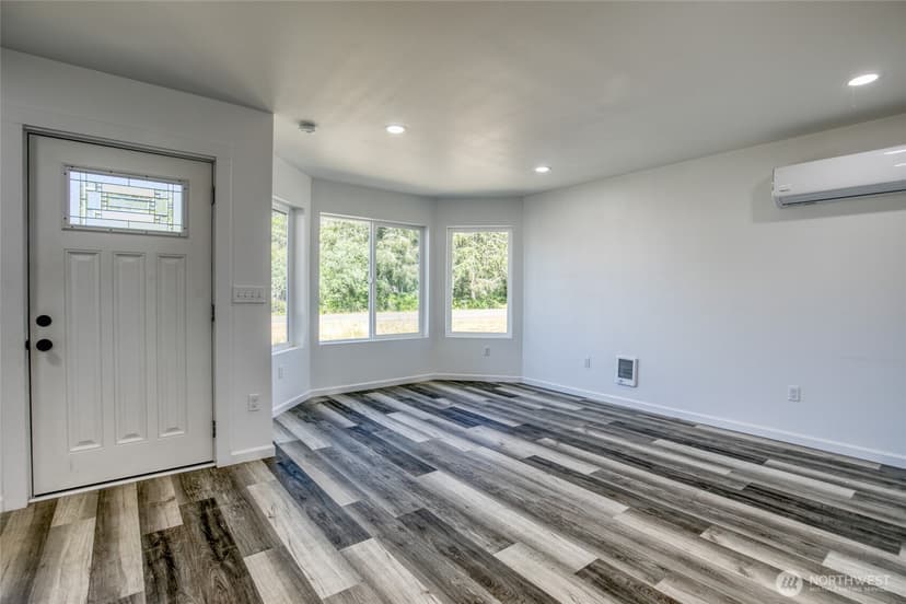 Property photo for 345 Mount Olympus Avenue SE, Ocean Shores photo 5
