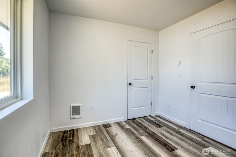 Property photo for 345 Mount Olympus Avenue SE, Ocean Shores photo 16