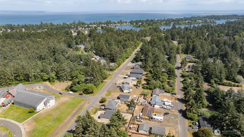 Property photo for 345 Mount Olympus Avenue SE, Ocean Shores photo 21