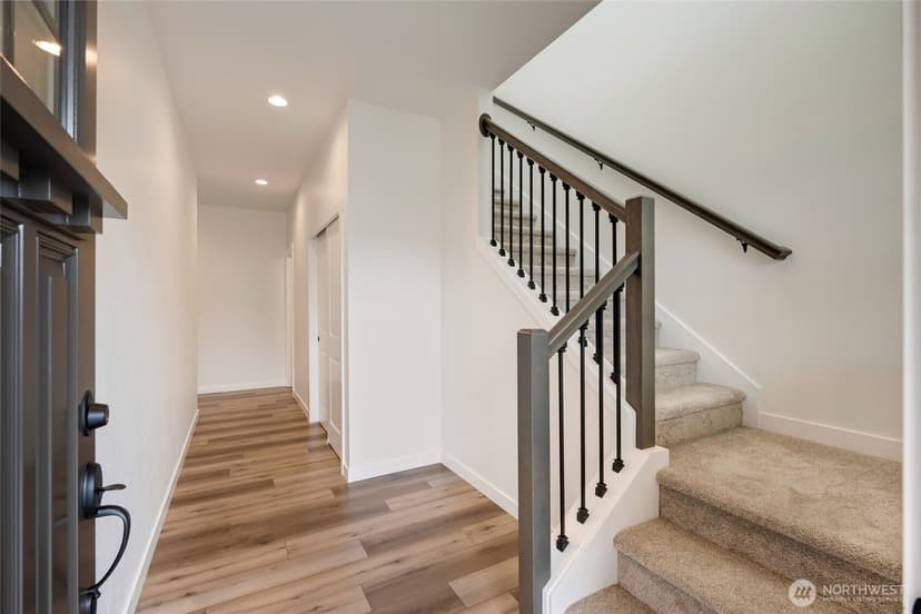 Property photo for 17851 26th Drive NE, Marysville photo 5