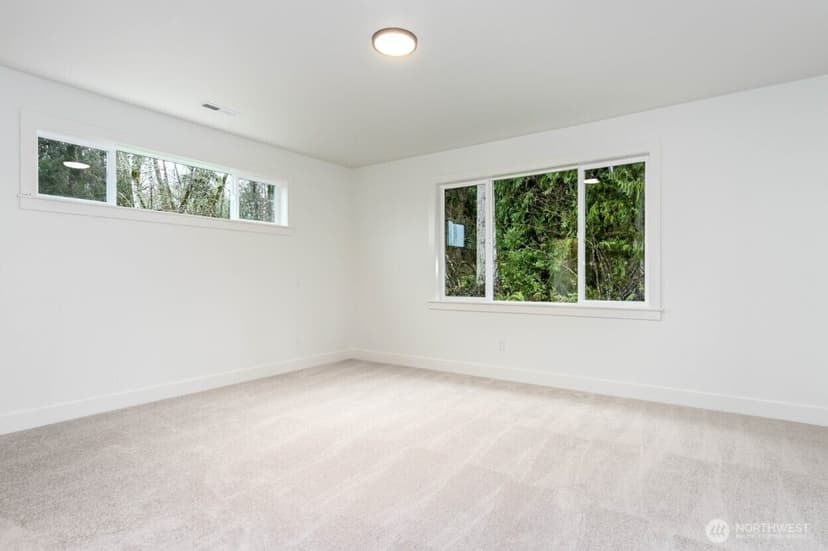 Property photo for 1717 280th Street NE, Arlington photo 16