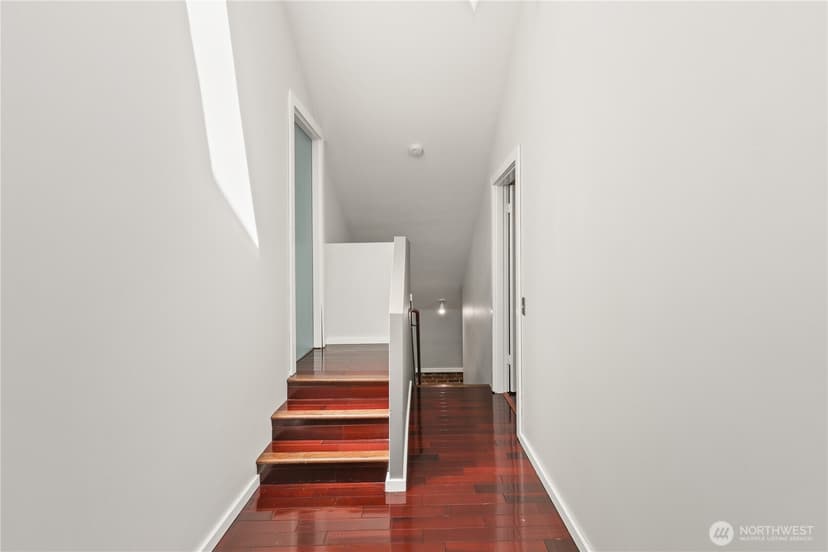 Property photo for 923 N 13th Street #5, Tacoma photo 15