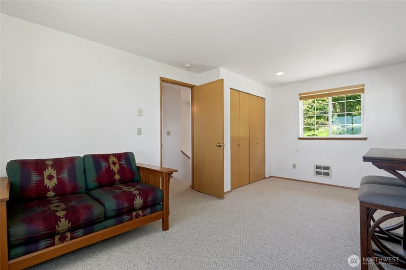 Property photo for 40 K Beach Way, Hat Island photo 10