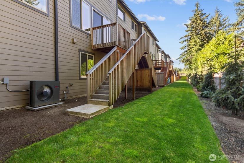 Property photo for 1033 105th Avenue Ct E, Edgewood photo 32