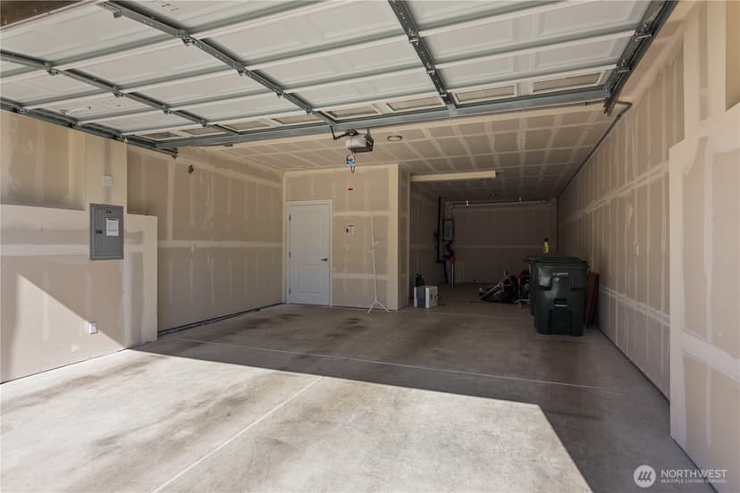 Property photo for 1033 105th Avenue Ct E, Edgewood photo 30